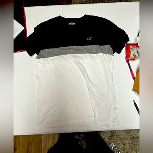 Hollister t-shirt